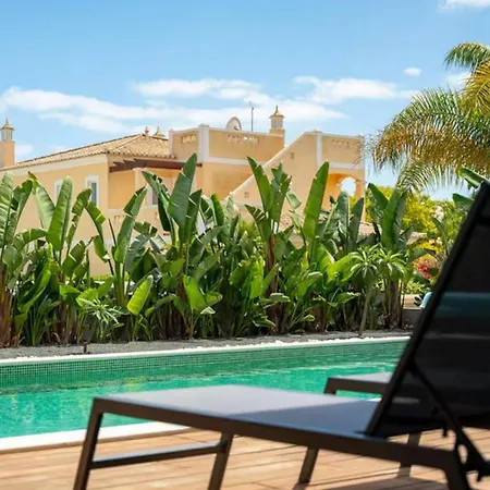 Villa Close To Meia Beach Pool Villa